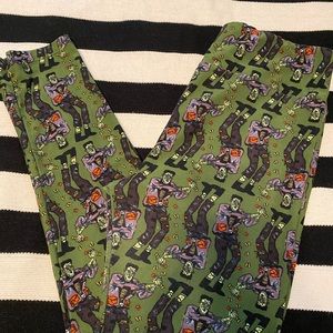 Frankenstein LuLaRoe Leggings Tall & Curvy